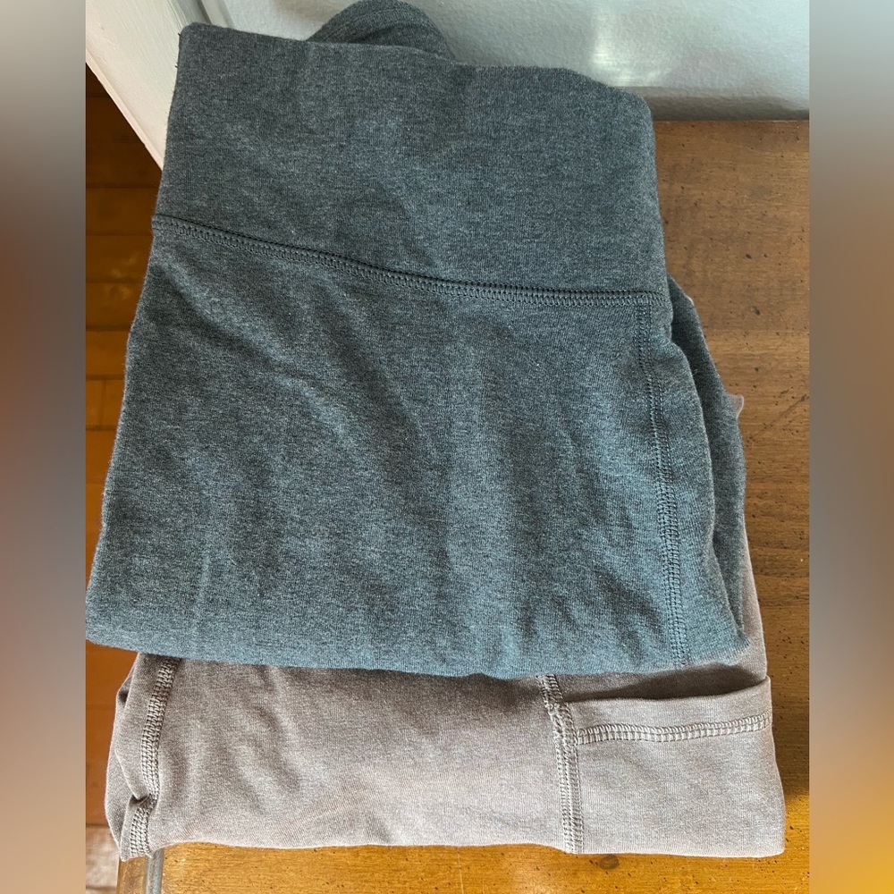 Pact organic leggings 2 pair